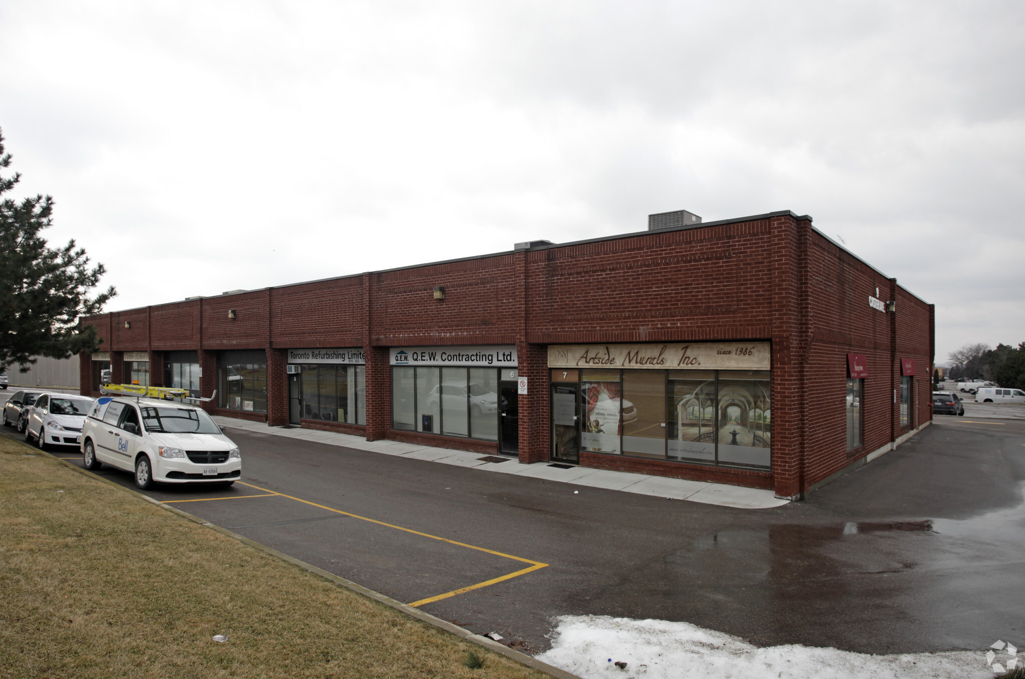 9 Caster Ave, Vaughan, ON à vendre Photo principale– Image 1 sur 3