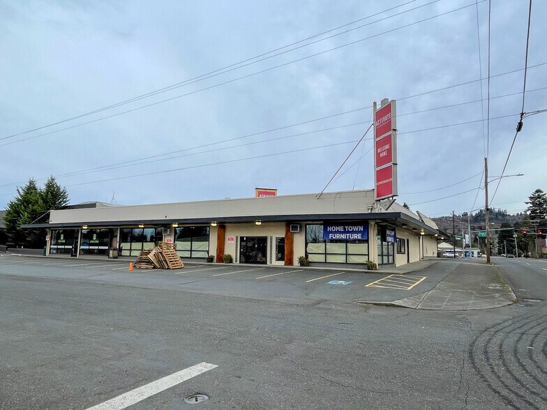 3504-3536 NE 3rd Ave, Camas, WA à louer - Photo de l’immeuble – Image 1 sur 14
