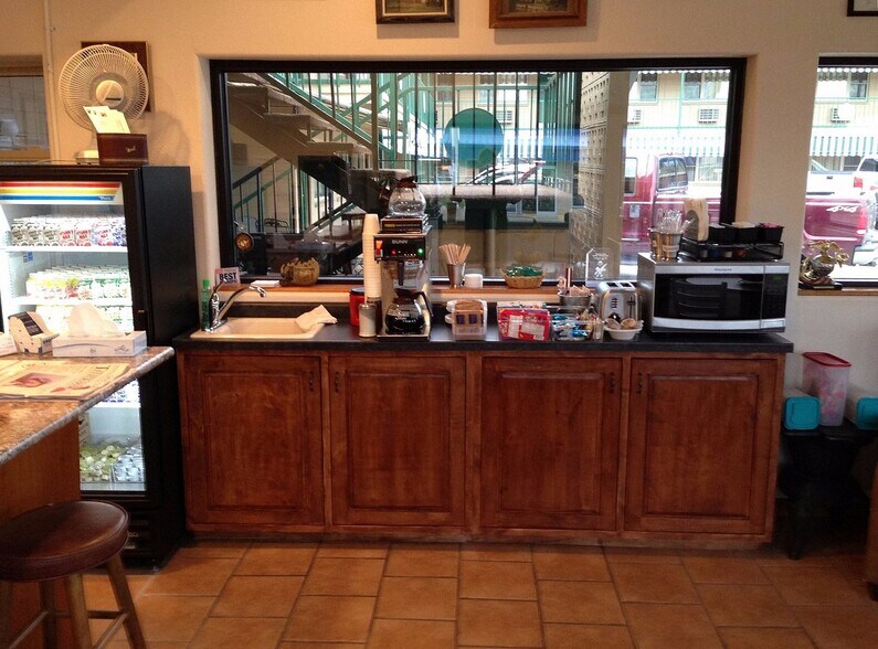 602 E 4th St, North Platte, NE à vendre - Photo de l’immeuble – Image 3 sur 10