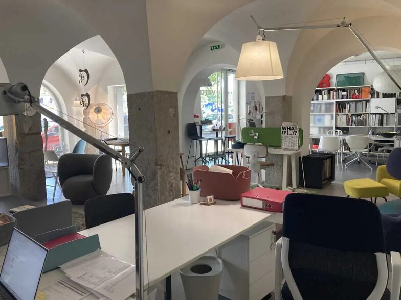 Bureau dans Lyon à vendre - Photo de l’immeuble – Image 2 sur 6