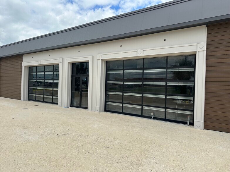 1400 W Tunnel Blvd, Houma, LA à louer - Photo de l’immeuble – Image 3 sur 7