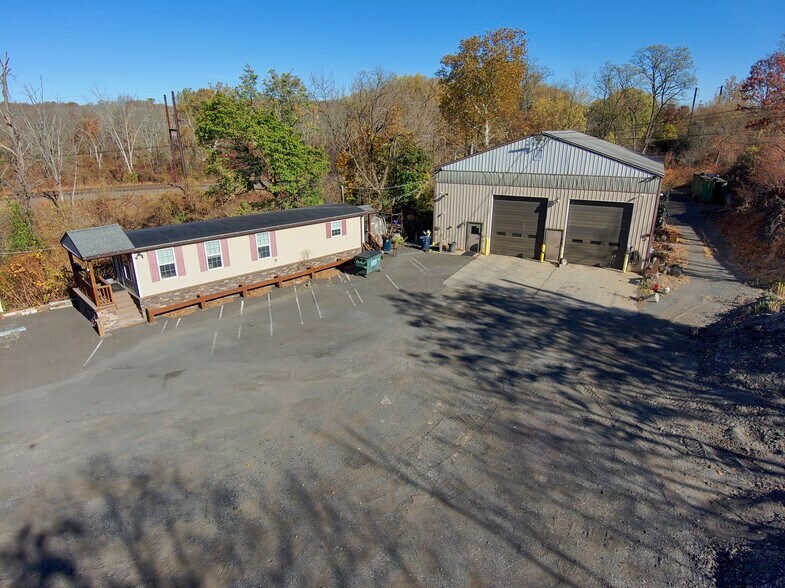 2028 Huntingdon Pike, Huntingdon Valley, PA à vendre - Photo de l’immeuble – Image 1 sur 10