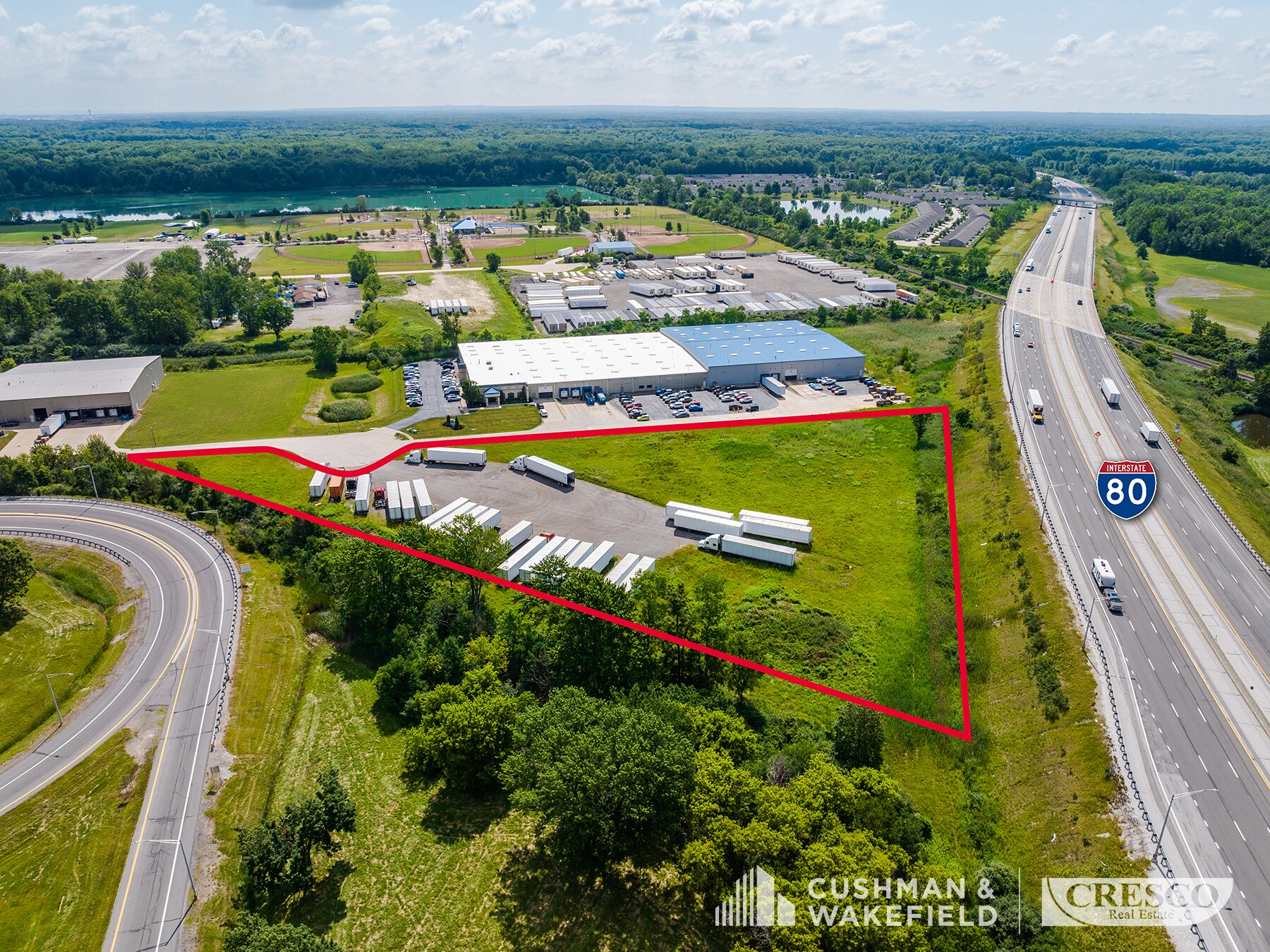 Bliss Parkway, North Ridgeville, OH à vendre Photo de l’immeuble– Image 1 sur 7