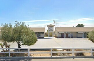 Plus de détails pour 16501 Walnut St, Hesperia, CA - Bureau/Local commercial à louer