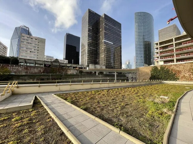 Plus de détails pour 1 Place Du Sud, Puteaux - Logement à vendre