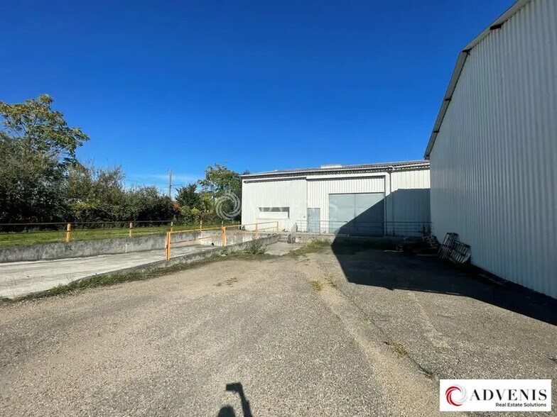 Industriel/Logistique dans VILLENAVE-D'ORNON à louer - Photo de l’immeuble – Image 3 sur 12