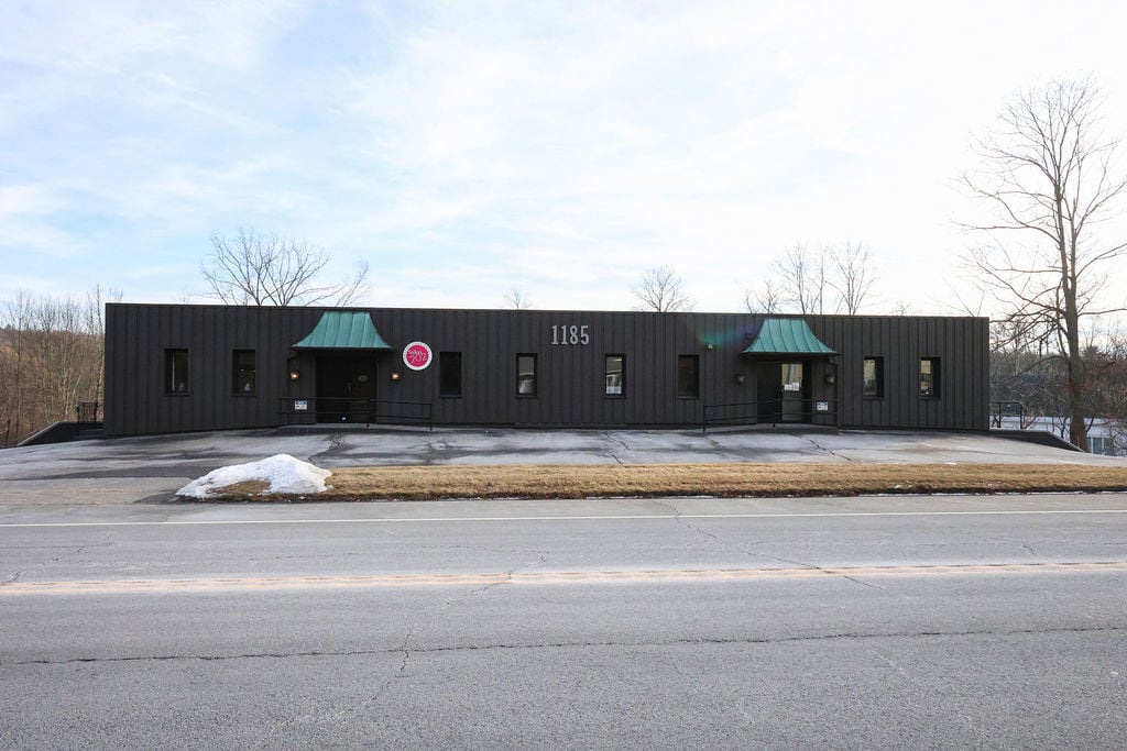 1185 New Litchfield St, Torrington, CT à vendre Photo principale– Image 1 sur 10