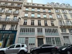 8 Rue Greneta, Paris à louer Photo de l’immeuble– Image 1 sur 19