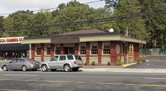 Plus de détails pour 881 E Jericho Tpke, Huntington Station, NY - Local commercial à vendre