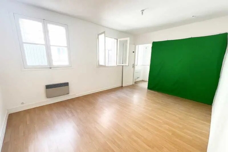 Bureau dans Paris à louer Photo de l’immeuble– Image 1 sur 7