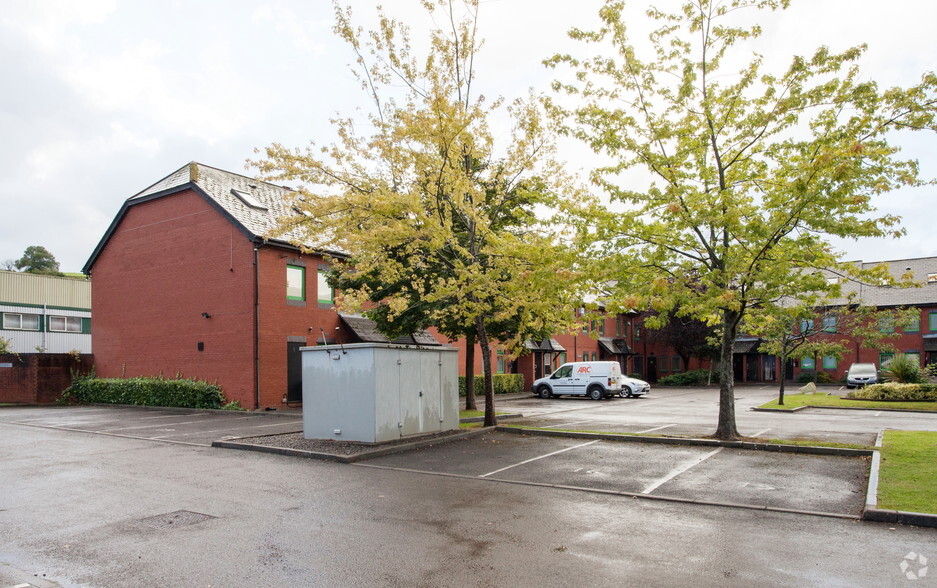 Centre Ct, Pontypridd à vendre - Photo de l’immeuble – Image 3 sur 8