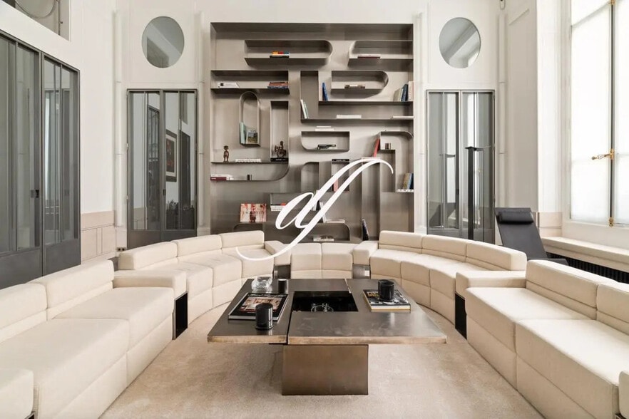 Local commercial dans Paris à vendre - Photo intérieure – Image 1 sur 2