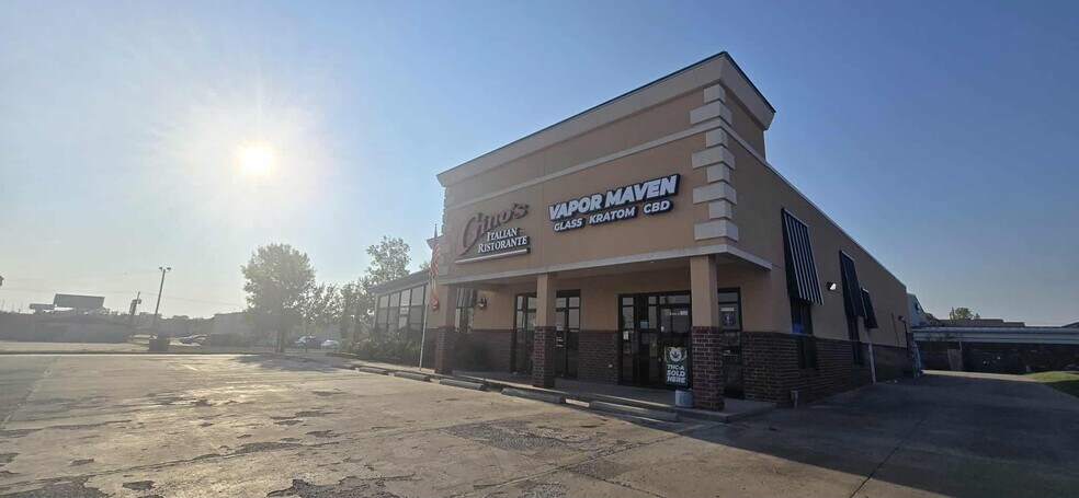 139 W Shawnee St, Muskogee, OK à louer - Photo de l’immeuble – Image 2 sur 17