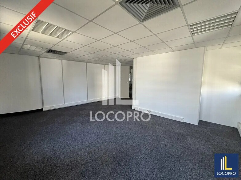 Bureau dans Nice à louer - Photo de l’immeuble – Image 2 sur 11