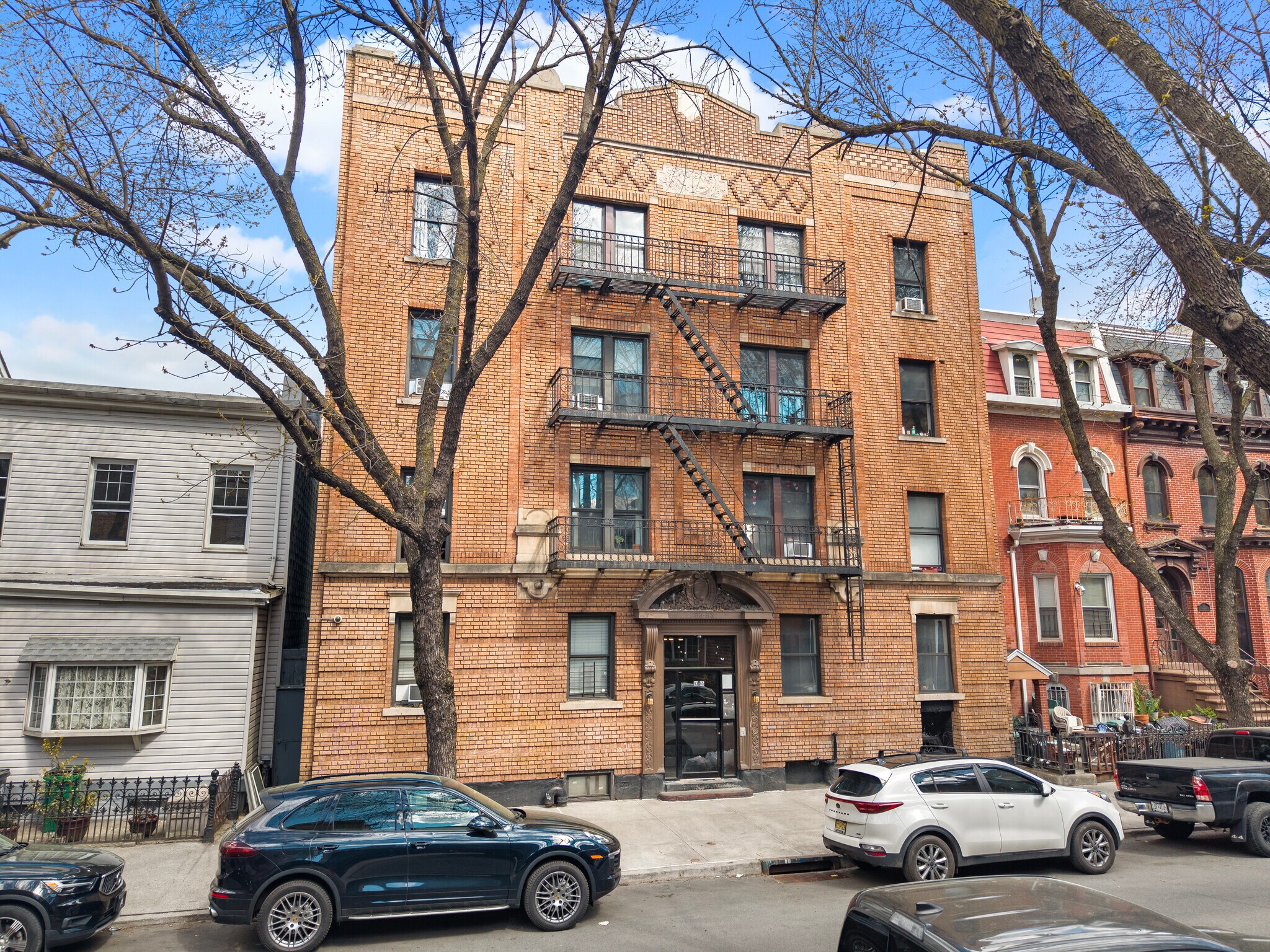 93-95 India St, Brooklyn, NY à vendre Photo de l’immeuble– Image 1 sur 16