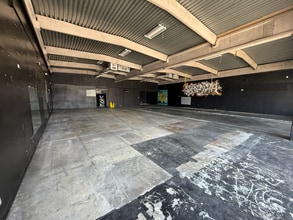 5702 S Staples, Corpus Christi, TX à louer Photo intérieure– Image 1 sur 2