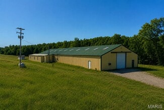 Plus de détails pour 37 Fairview Rd, Richland, MO - Industriel/Logistique à vendre