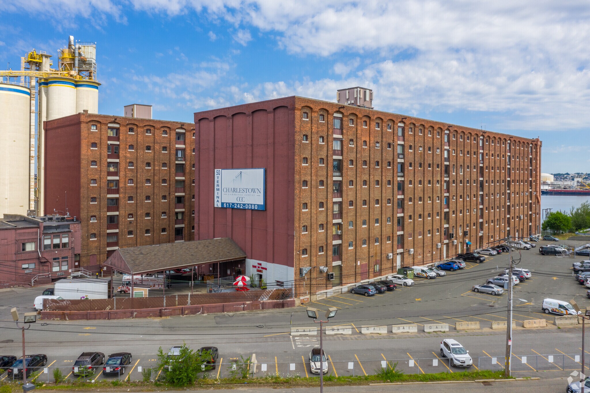 50 Terminal St, Charlestown, MA à louer Photo de l’immeuble– Image 1 sur 5