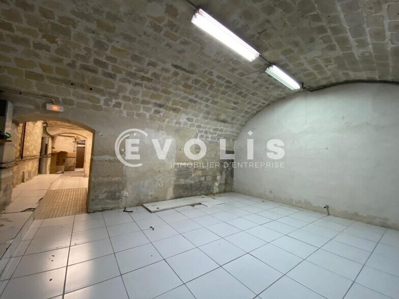 Local commercial dans Paris à vendre - Photo intérieure – Image 3 sur 7