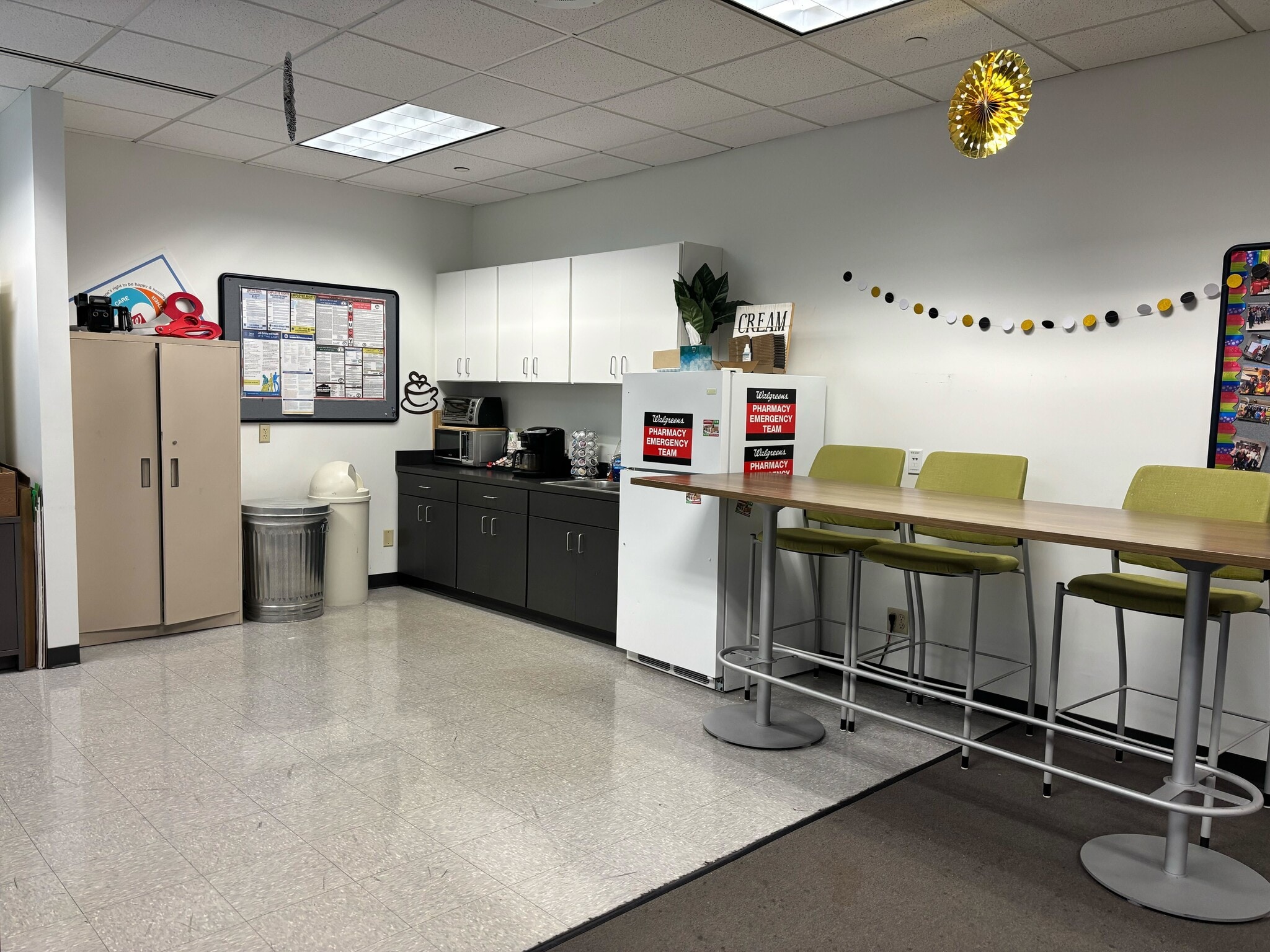 11492 Bluegrass Pky, Louisville, KY à louer Photo intérieure– Image 1 sur 11