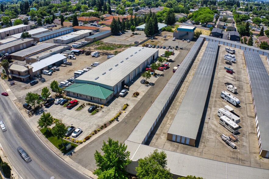 1250 Market St, Yuba City, CA à louer - Photo de l’immeuble – Image 2 sur 10