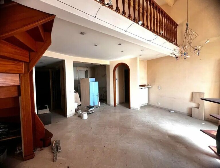 Local d'activités dans Menton à vendre - Photo intérieure – Image 2 sur 5