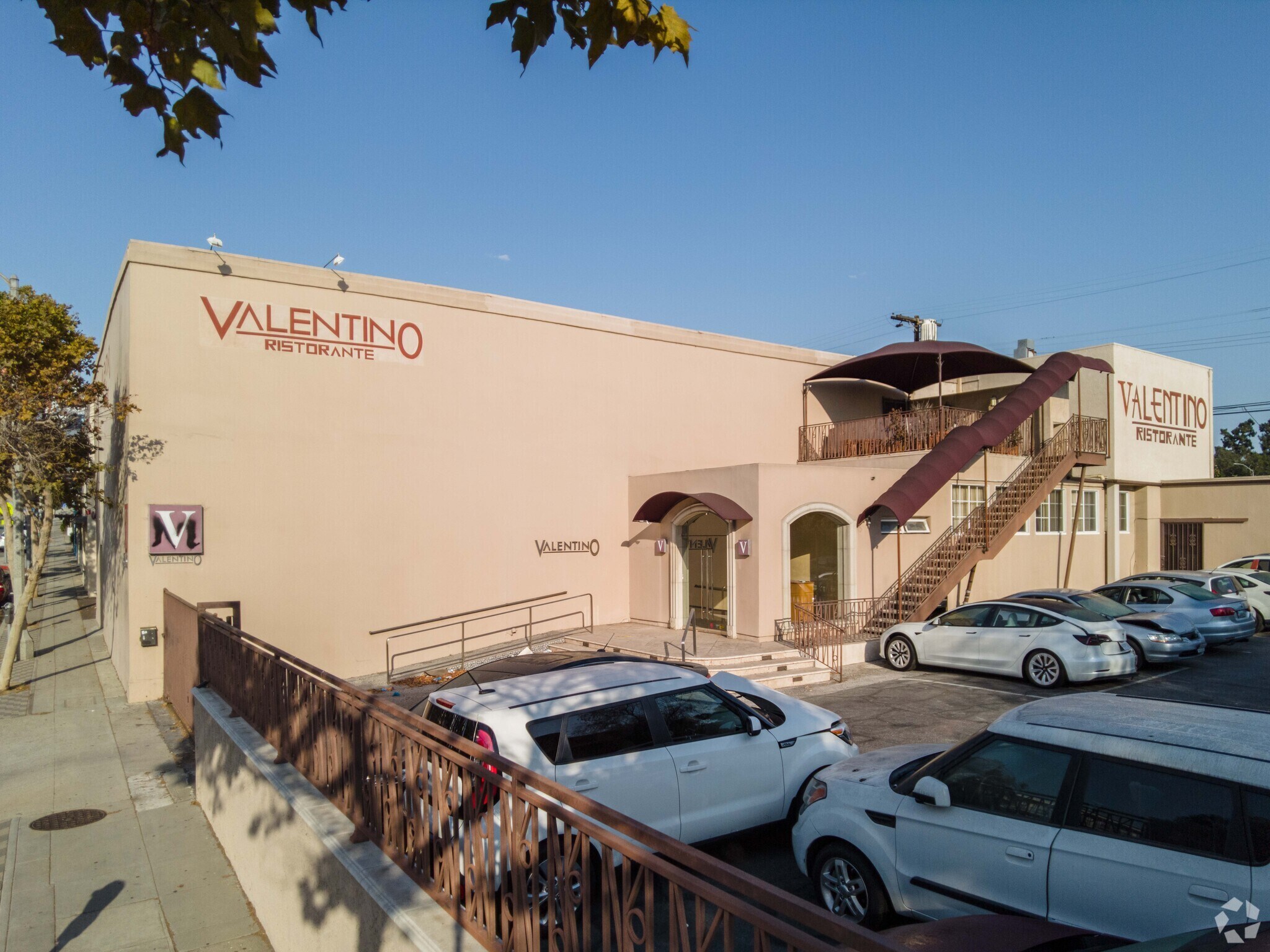 3115 Pico Blvd, Santa Monica, CA à louer Photo principale– Image 1 sur 14