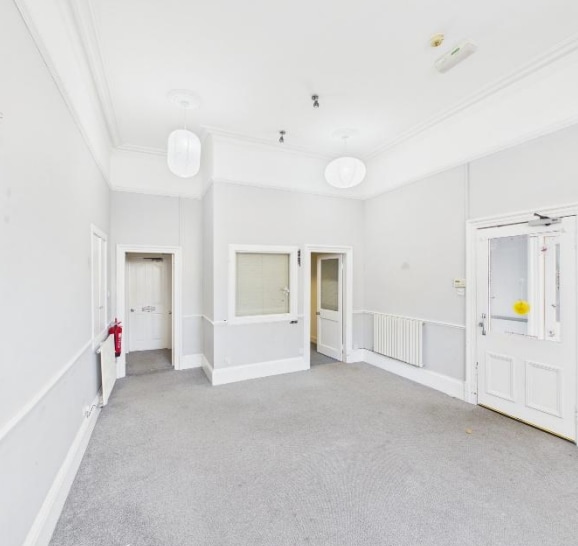 7 South St Johns Pl, Perth, PKN PH1 5XB - Lot 7 - - Photo intérieure - Image 1 of 4