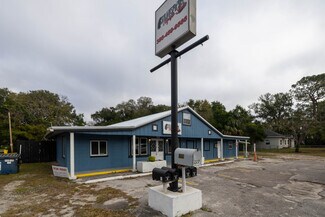 Plus de détails pour 227 W Beresford Ave, Deland, FL - Local commercial à louer
