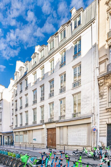 9 Rue De Cléry, Paris à louer - Photo de l’immeuble – Image 2 sur 6