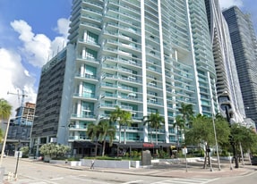 900 BISCAYNE BAY CONDO - immobilier d'entreprise