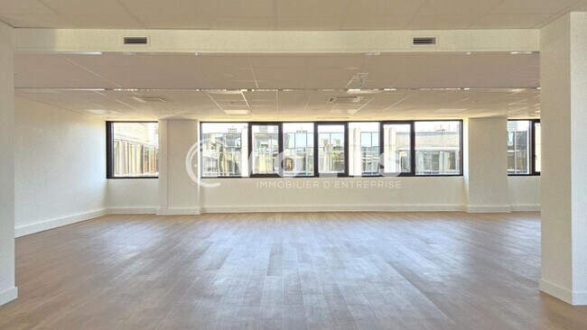 Plus de détails pour 148-156 Rue Gallieni, Boulogne-Billancourt - Bureau à vendre