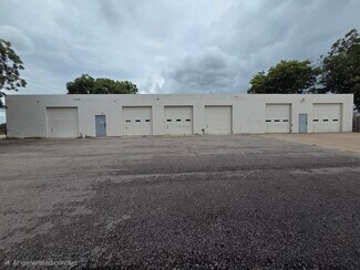 Plus de détails pour 121 N Blair St, Belton, TX - Industriel/Logistique à louer