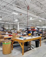 W209N17500 Industrial Dr, Jackson, WI à vendre Photo intérieure– Image 1 sur 8