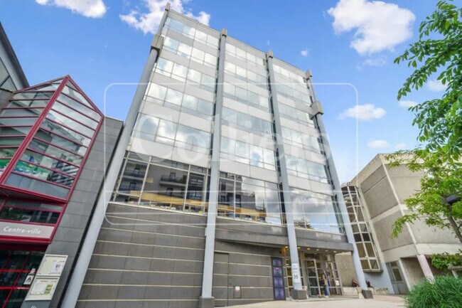 Plus de détails pour 39 Rue Du Gouverneur Général Eboué, Issy-les-Moulineaux - Bureau à louer