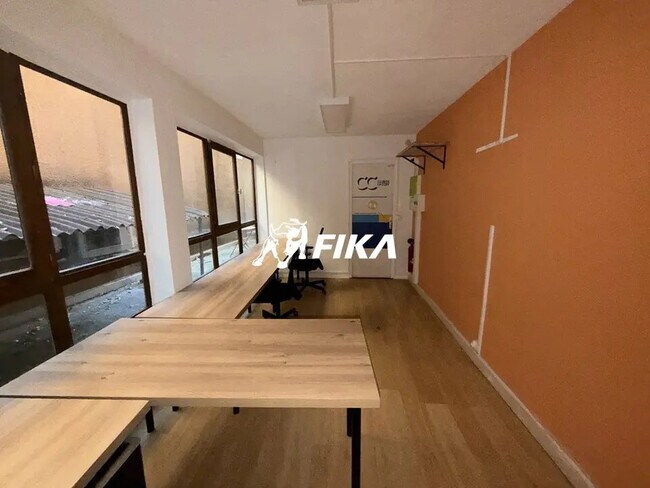 Plus de détails pour Bureau à vendre