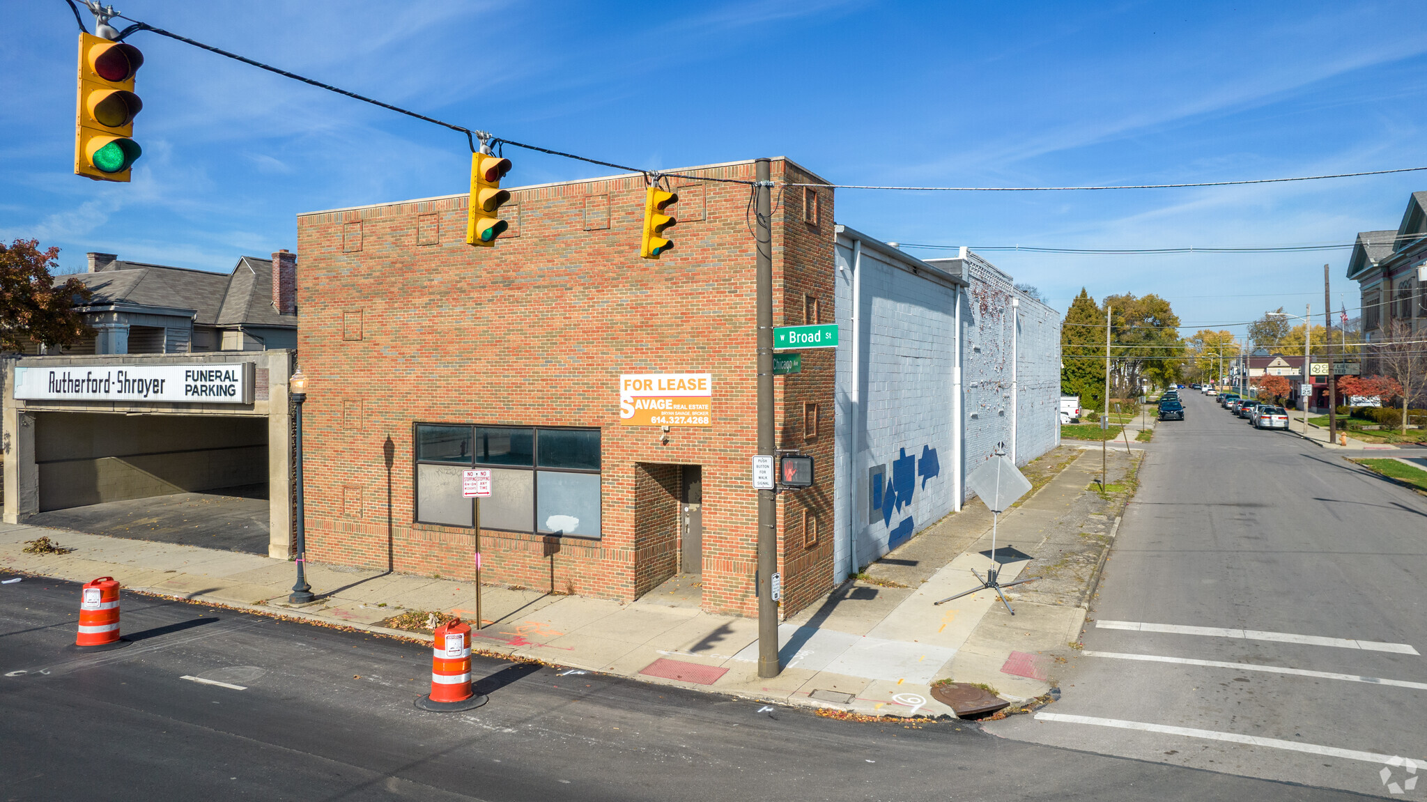 1268 W Broad St, Columbus, OH à louer Photo principale– Image 1 sur 9
