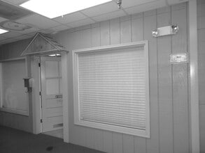 8155-8167 Main St, Ellicott City, MD à louer Photo intérieure– Image 1 sur 9