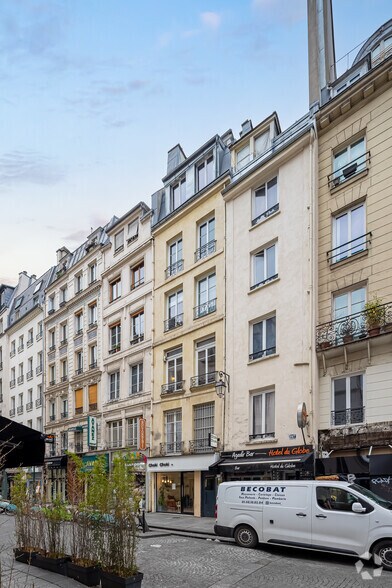 195 Rue Saint-Denis, Paris à louer - Photo de l’immeuble – Image 2 sur 10