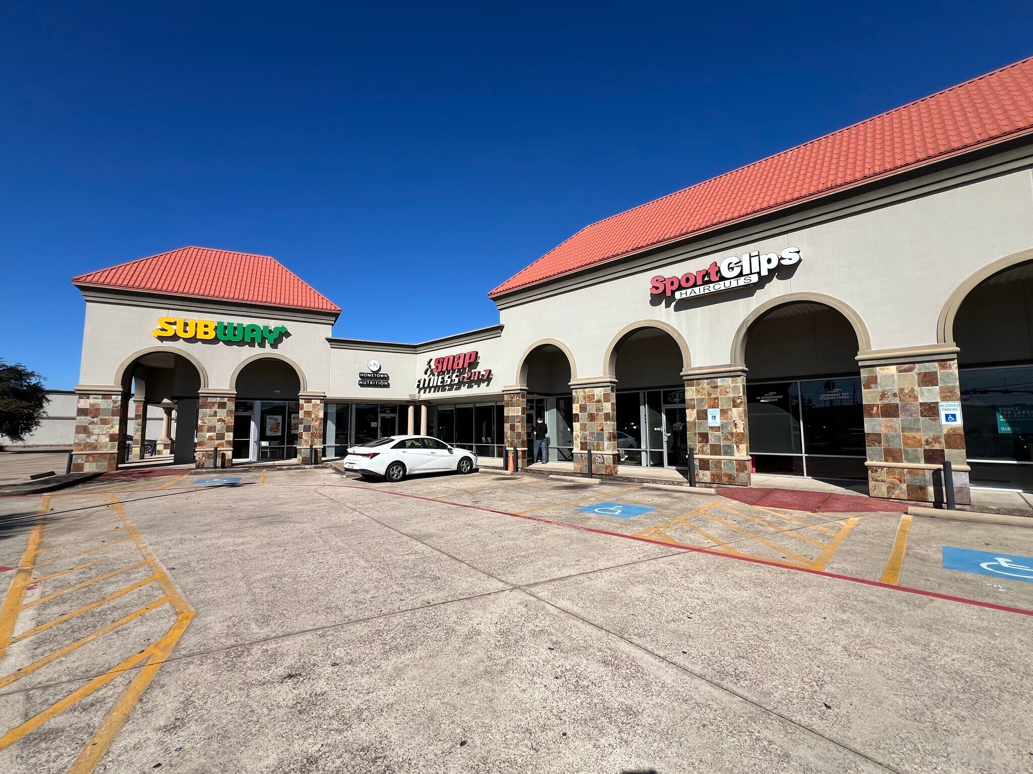 1615 E Broadway St, Pearland, TX à louer Photo principale– Image 1 sur 7