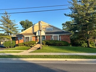 Plus de détails pour 9804 Manchester Rd, Rock Hill, MO - Bureau à louer