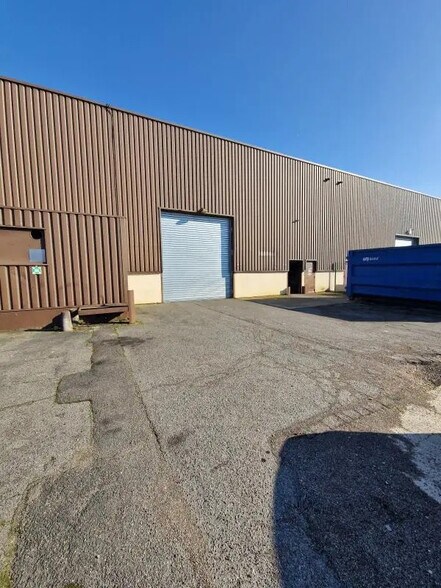 8 Avenue D'Alsace Lorraine, SAINT-OUEN-L'AUMONE à louer - Photo de l’immeuble – Image 1 sur 5