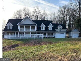 Plus de détails pour 17401 Central Ave, Upper Marlboro, MD - Logement à vendre