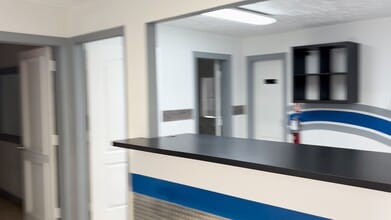 841 W 17th St, Hialeah, FL à louer - Vidéo sur l’annonce professionnelle 