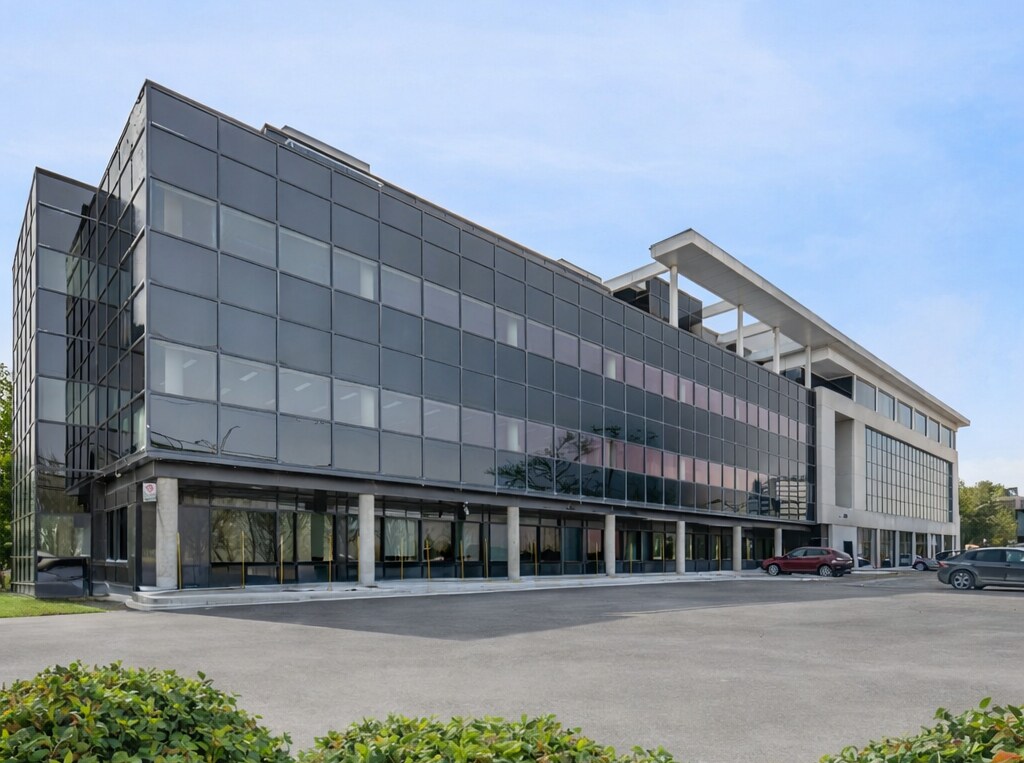6500 Boul Guillaume-Couture, Lévis, QC à louer Photo de l’immeuble– Image 1 sur 11