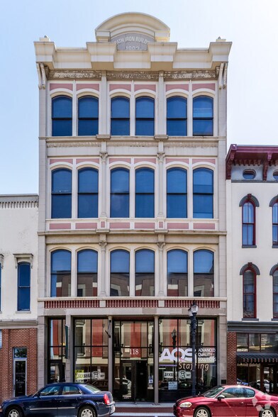 116 S Walnut St, Muncie, IN à louer - Photo principale – Image 1 sur 2