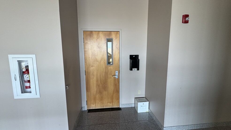 2550 Brodhead Rd, Bethlehem, PA à louer - Photo de l’immeuble – Image 2 sur 37