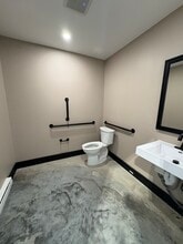 3914 Indianapolis Rd, Columbus, IN à louer Photo intérieure– Image 2 sur 2