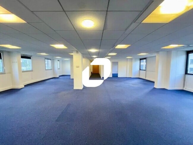 Plus de détails pour Bureau à louer