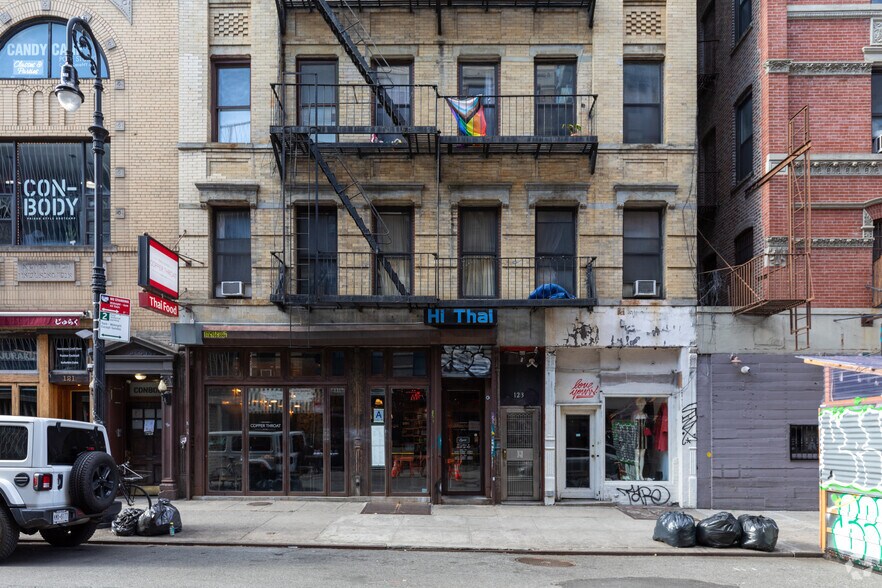 123-125 Ludlow St, New York, NY à louer - Photo de l’immeuble – Image 3 sur 4